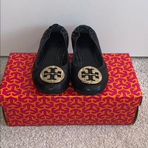 Tory Burch classic black Reva Ballet flats size 7
